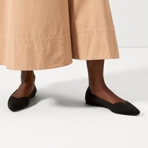 Rothys Black Point Flat Brand New W/O Box Size 9